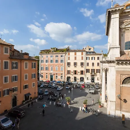 Piazza Navona-coronari House *