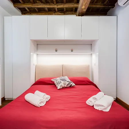Piazza Navona-coronari House Daire
